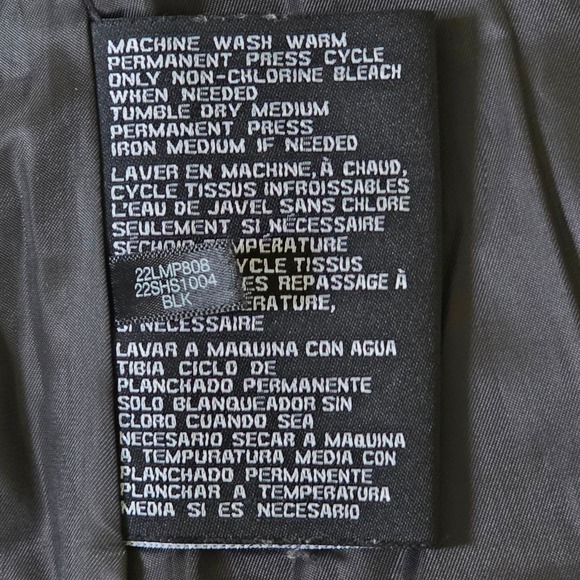 GUESS Black Puffer Jacket Hooded Quilted Lightweight Size SMALL - Picture 13 of 14